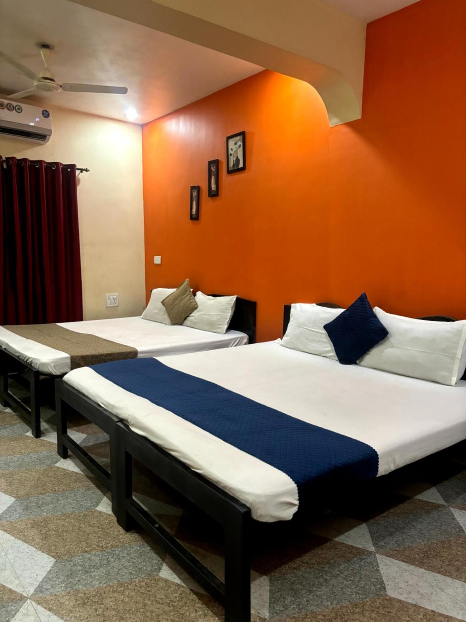 Hotel Harmony By Heaven Calangute Buitenkant foto